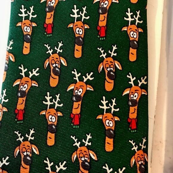 Christmas tie bundle one NWT and one 100% silk - Picture 2 of 8